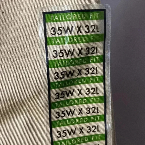 NWT JOS.A.BANK TRAVELERS COLLECTION MENS TAN PLEATED FRONT KHACKI PANTS … - Picture 8 of 14